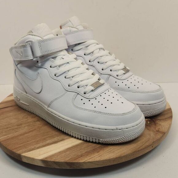 Nike Air Force 1 One Mid Triple White Leather Original 315123-111 Size 9 Mens - Picture 3 of 9